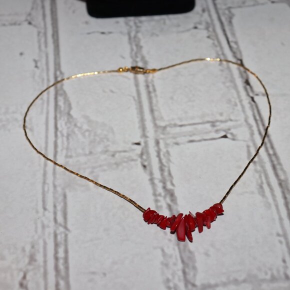 NWOT Liquid gold and coral beaded necklace 18" - Picture 3 of 6